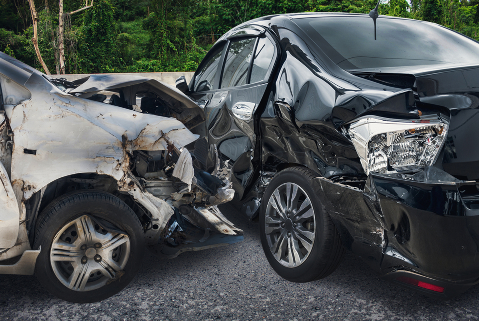 Should I Hire a Lawyer Before Accepting a Car Accident Settlement?